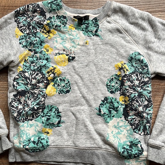 EUC J CREW Floral Crewneck Sweater - Picture 4 of 7